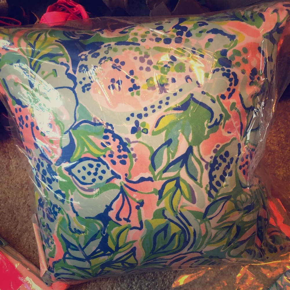 Lilly Pulitzer Mermaid Cove Pillow - New